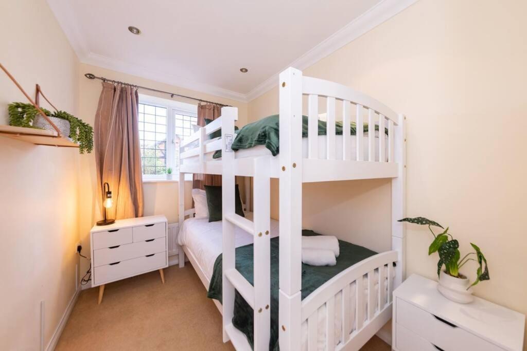 Ratby House - Spacious 3 Bed With Garden & Parking Earley Kültér fotó